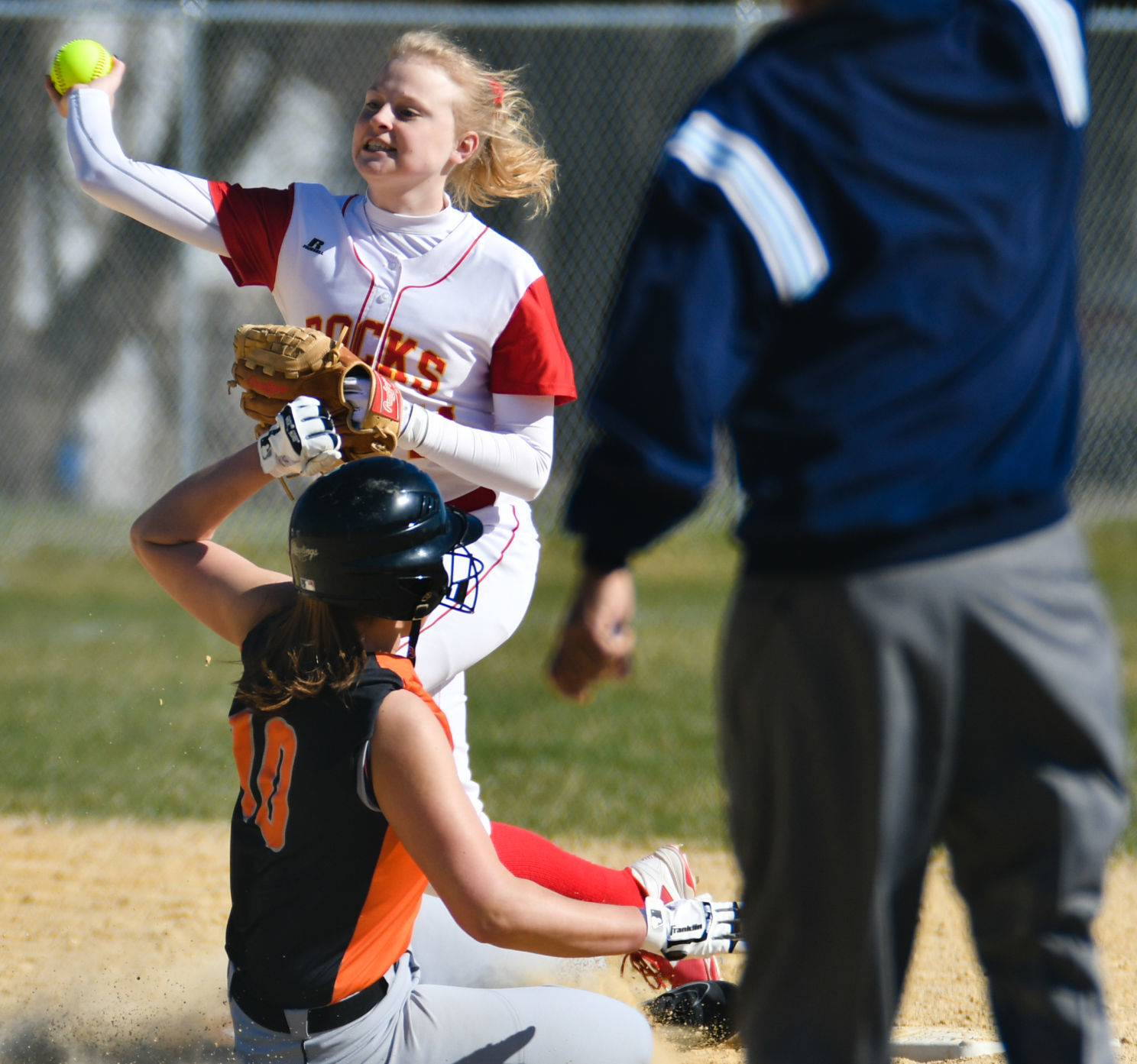 Prep Softball: UT at Rock Island